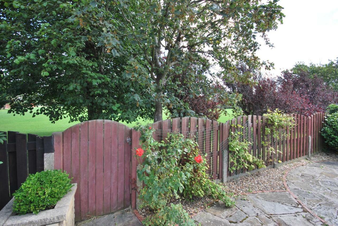Belle'S Bungalow Vila Cleveleys Exterior foto